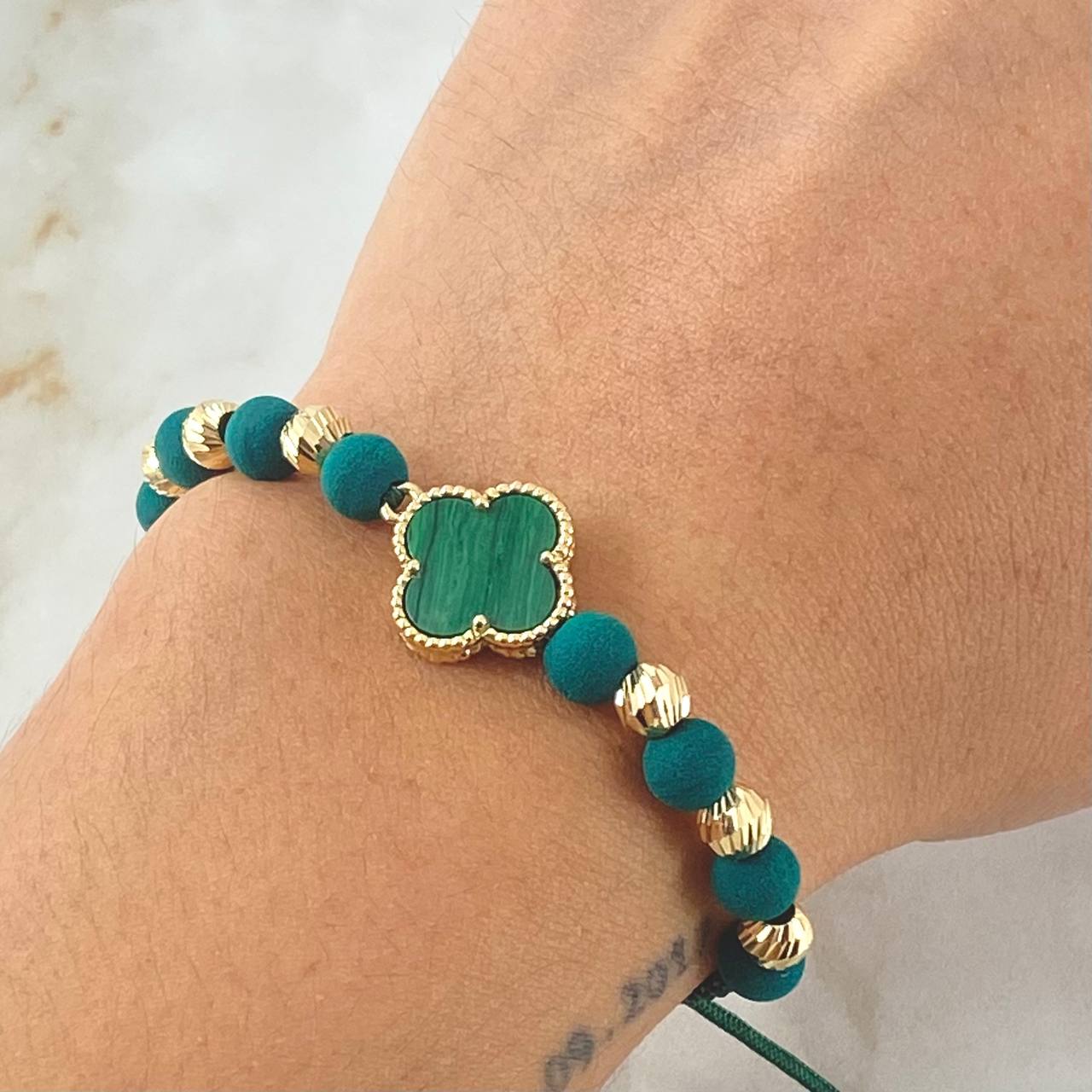 Green Bracelet Charm Clover 2.85gr / Special Pearl 18K Gold ©