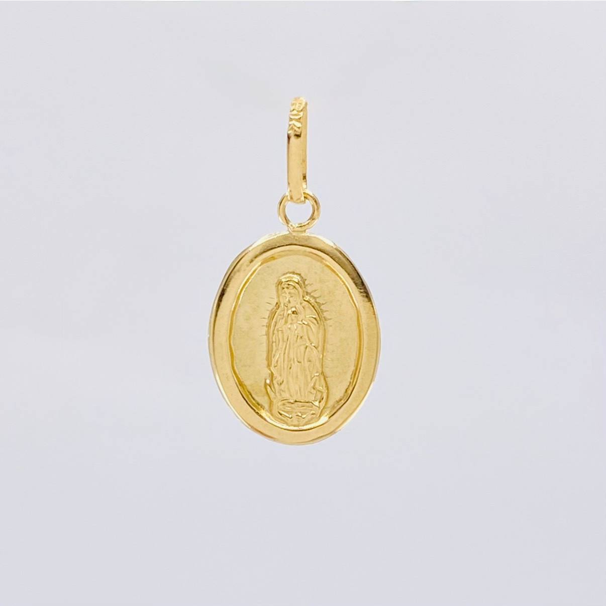 Dije Virgen Guadalupe 0.65 g / 3/4 in Oro Amarillo 18K