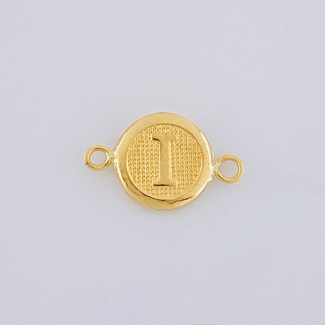 Herraje Letra I 0.35g / 1/2 in Oro Amarillo 18K
