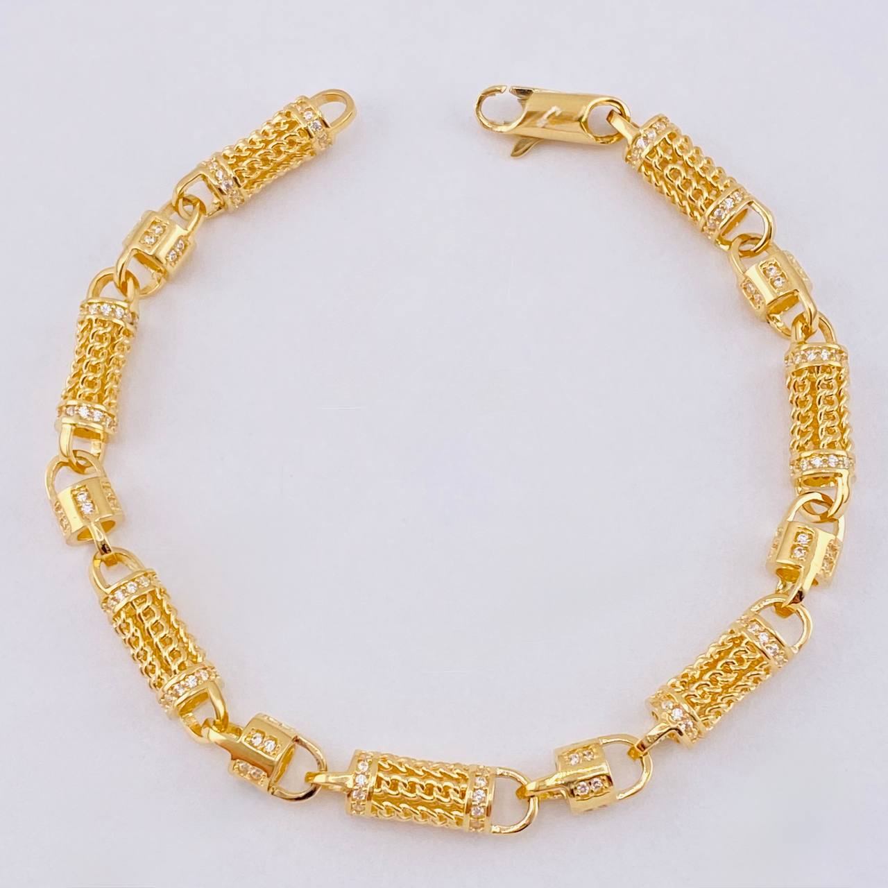 Pulso Rustico Malla Cilindrica 19.7 g / 6 3/4 in / 5.2 mm Oro Amarillo 18K