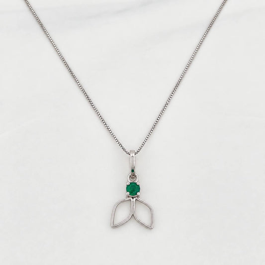 Venetian Chain Set + Emerald Mermaid Tail Pendant 8pts / 1.5g / 18 in White Gold 18K