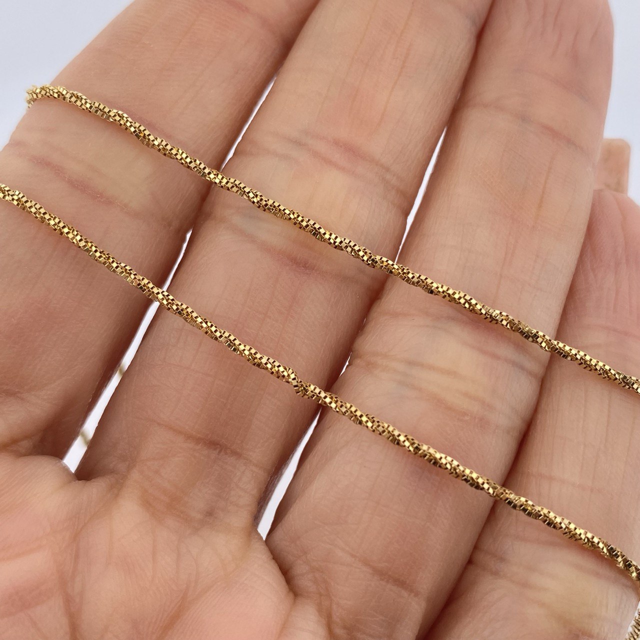 Cadena Veneciana Trenzada 3.15gr / 17 3/4 in / Oro Amarillo +3 18K &