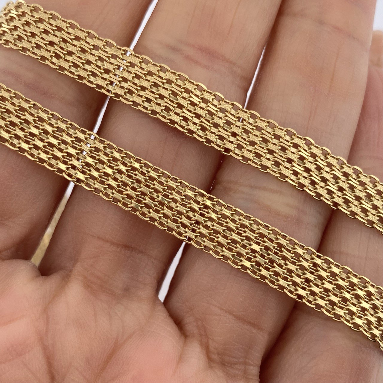 Cadena China 23.4gr / 23 3/4 in / Oro Amarillo +1 18K &