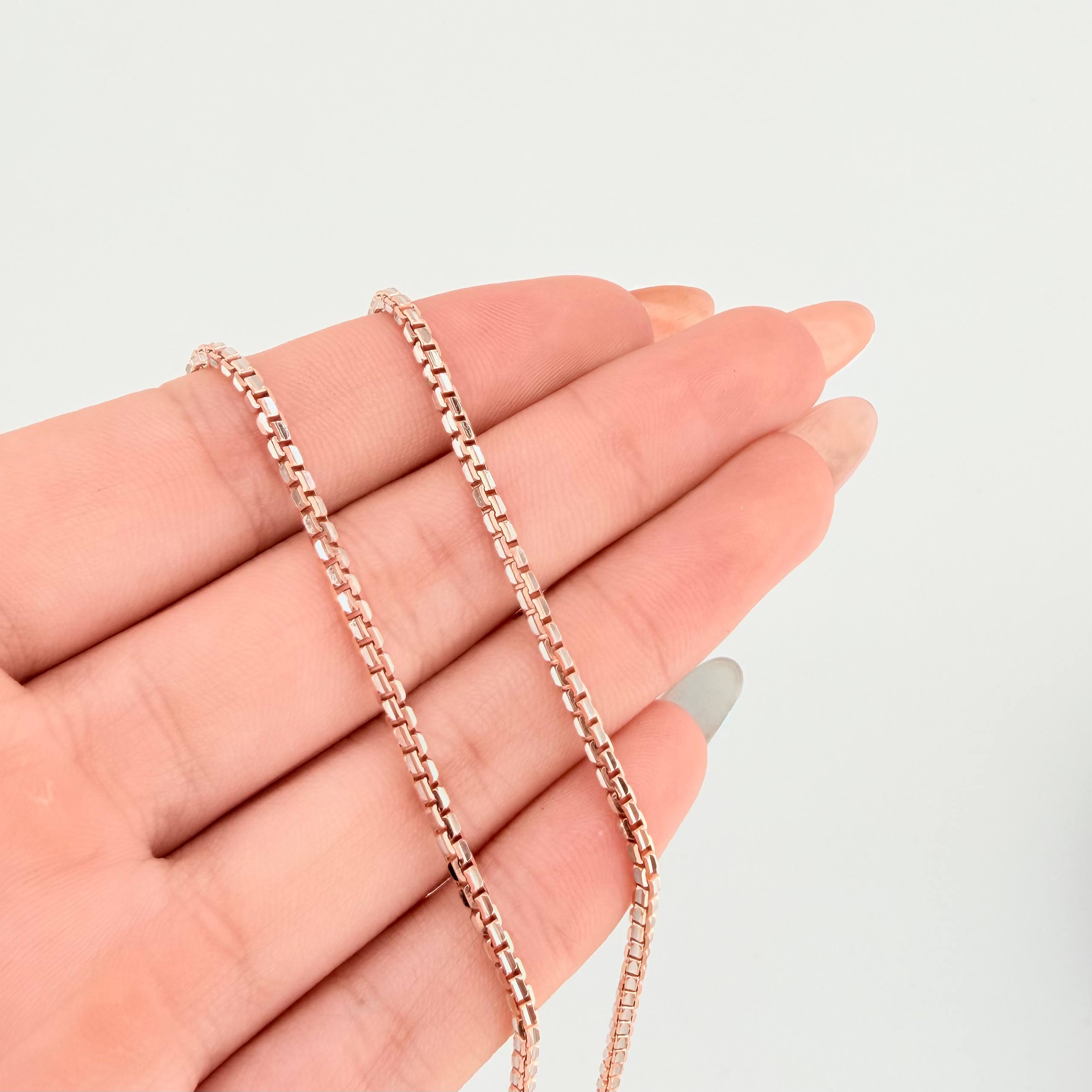 Cadena Veneciana Redonda 20.45gr / 27 1/2 in / 2.2mm Dos Oros Blanco Rosa +3 18K