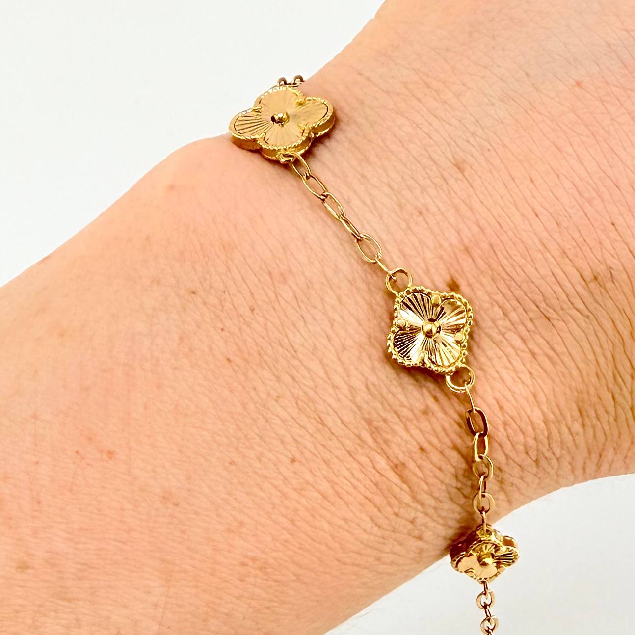 Pulso Trebol Diamantado 5.1gr / 7 3/4 in / 11.3mm Oro Amarillo Nac.Esp. 18K