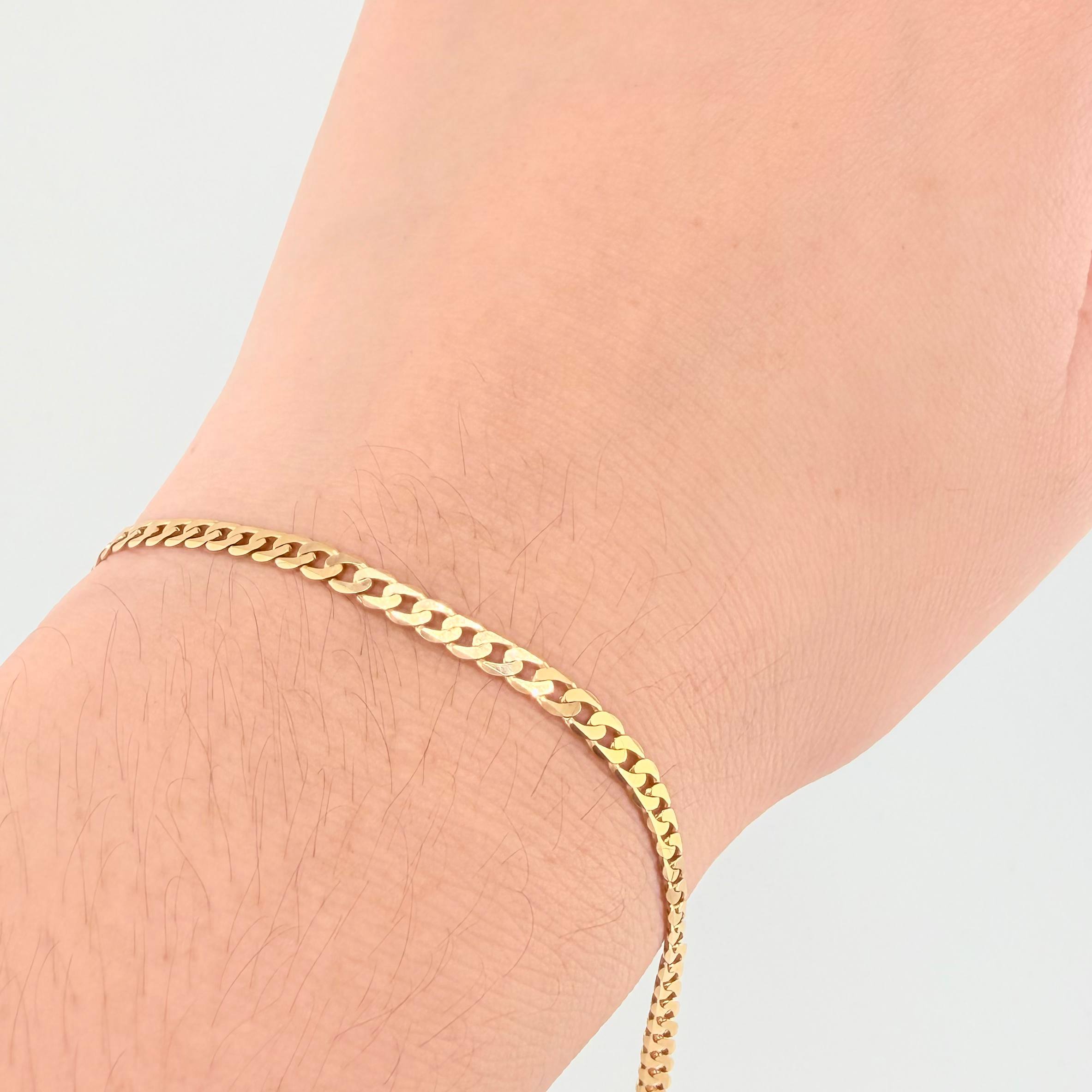 Pulso Cubano 4gr / 8 1/2 in / 3.1mm Oro Amarillo +1 18K