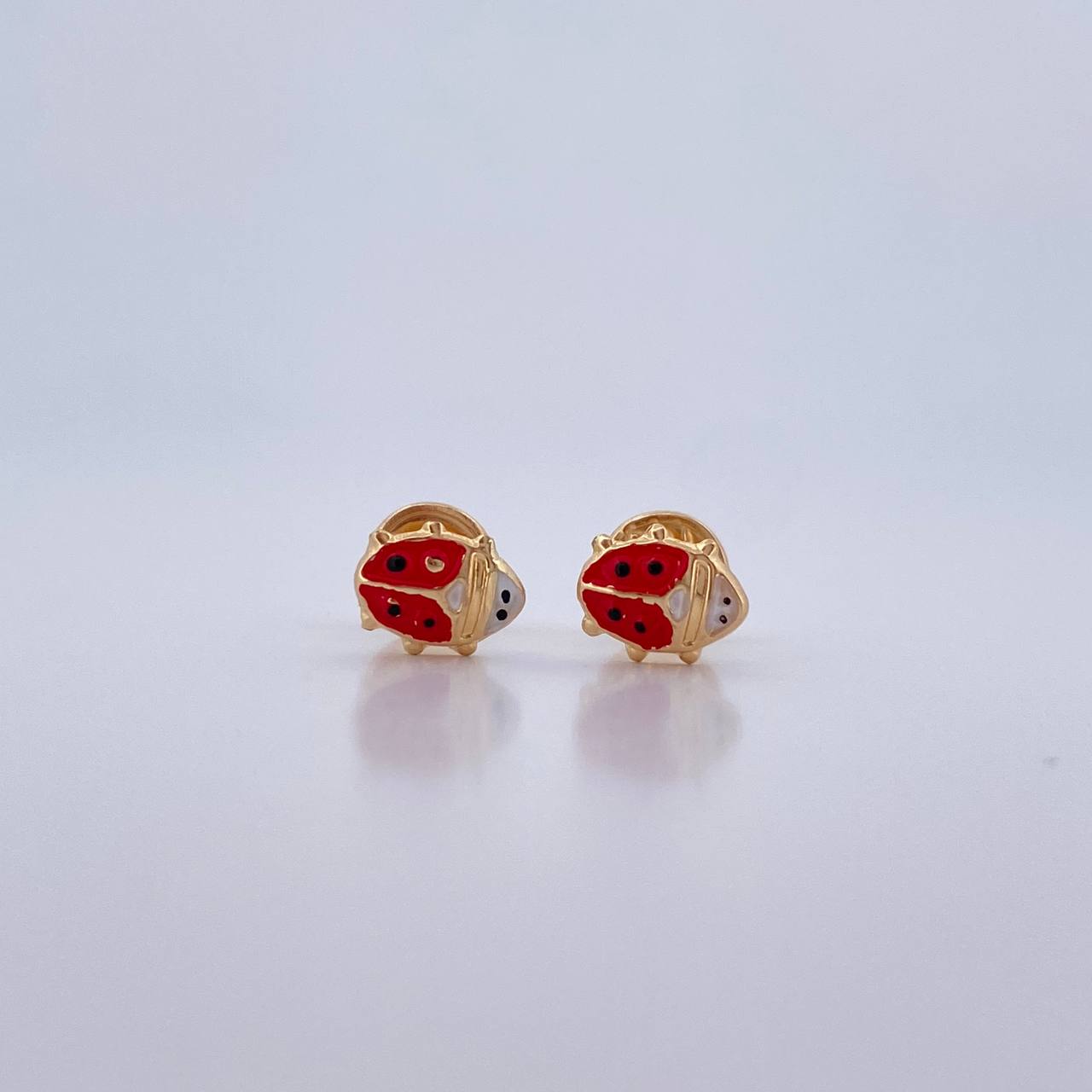 Stud Earrings Ladybug 0.5gr / 18K Yellow Gold $