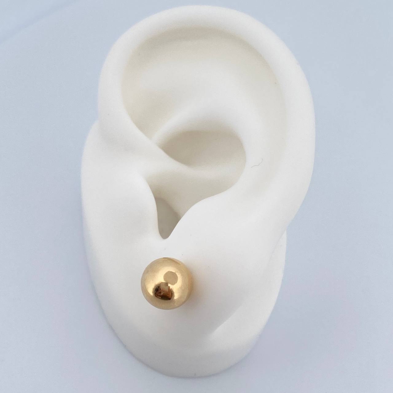 Stud Earrings Bead 0.85gr / 8mm Polished 18K Yellow Gold $