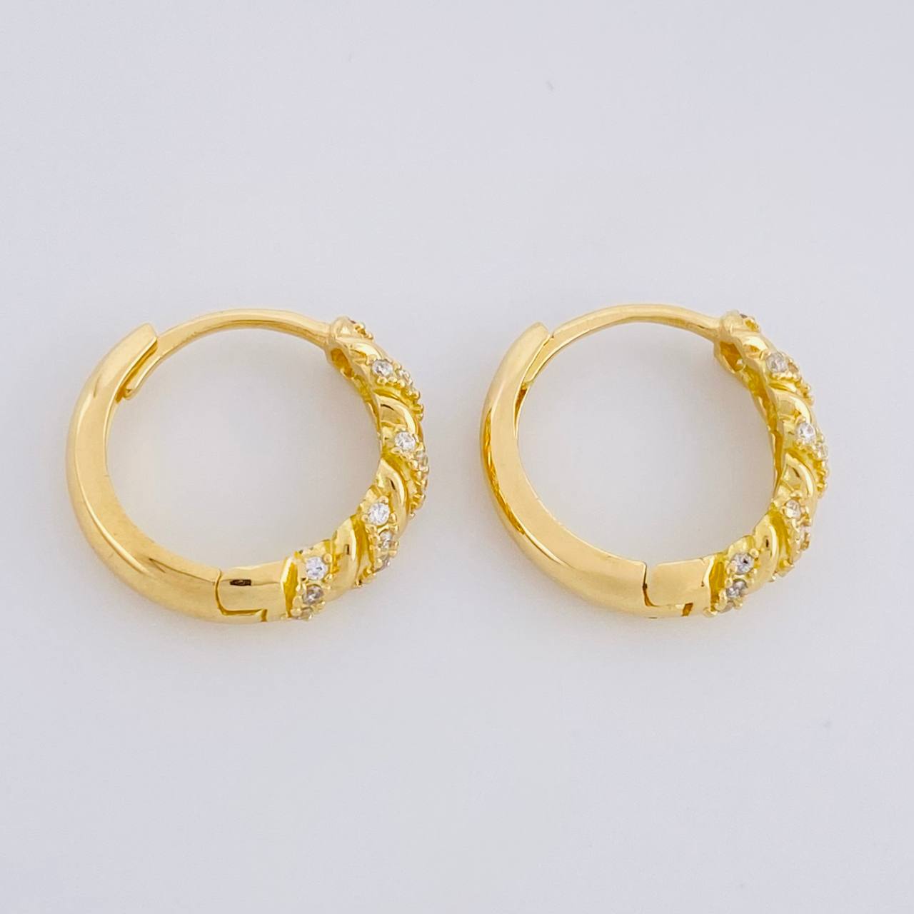 Candongas Rubi 3.6g / 3/4 in Oro Amarillo 18K