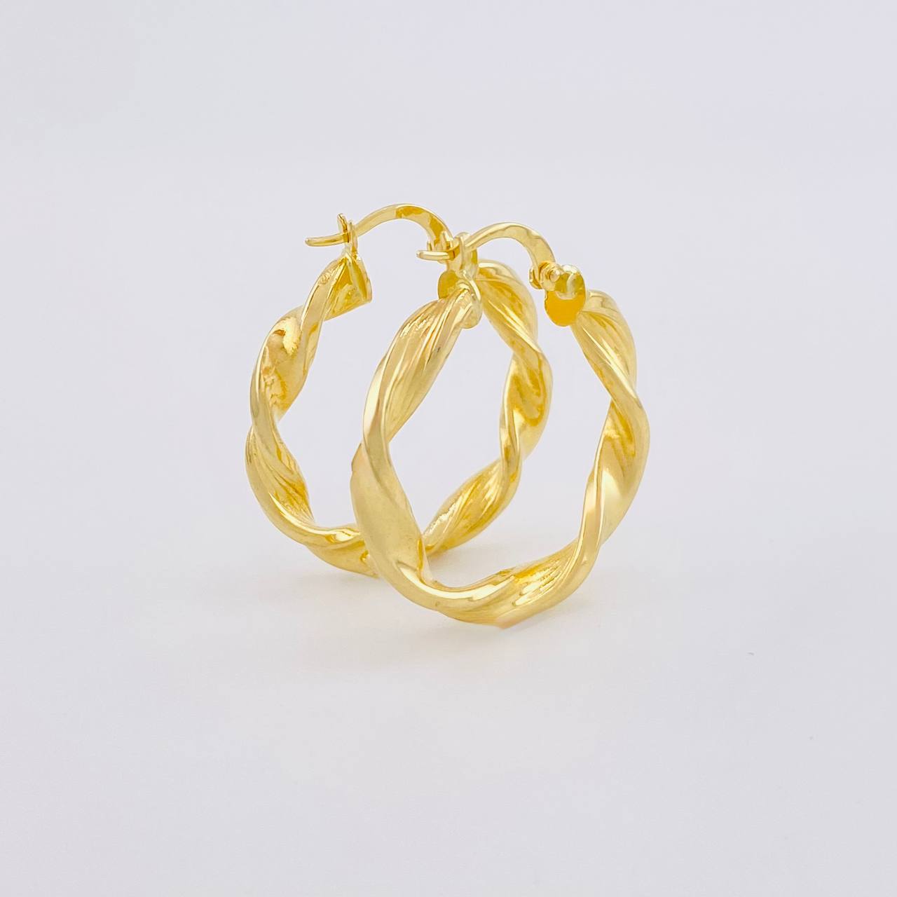 Candongas Jenn 2.65g / 1 in Oro Amarillo 18K