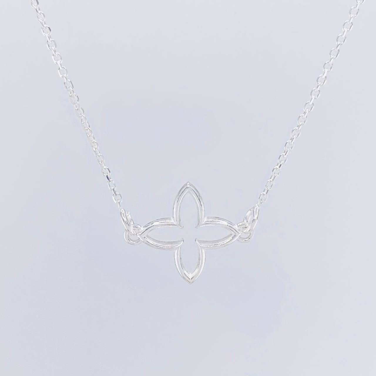 Cadena Aro Seguido Treboles 5.95g / 24 in / 1.1mm Plata 925