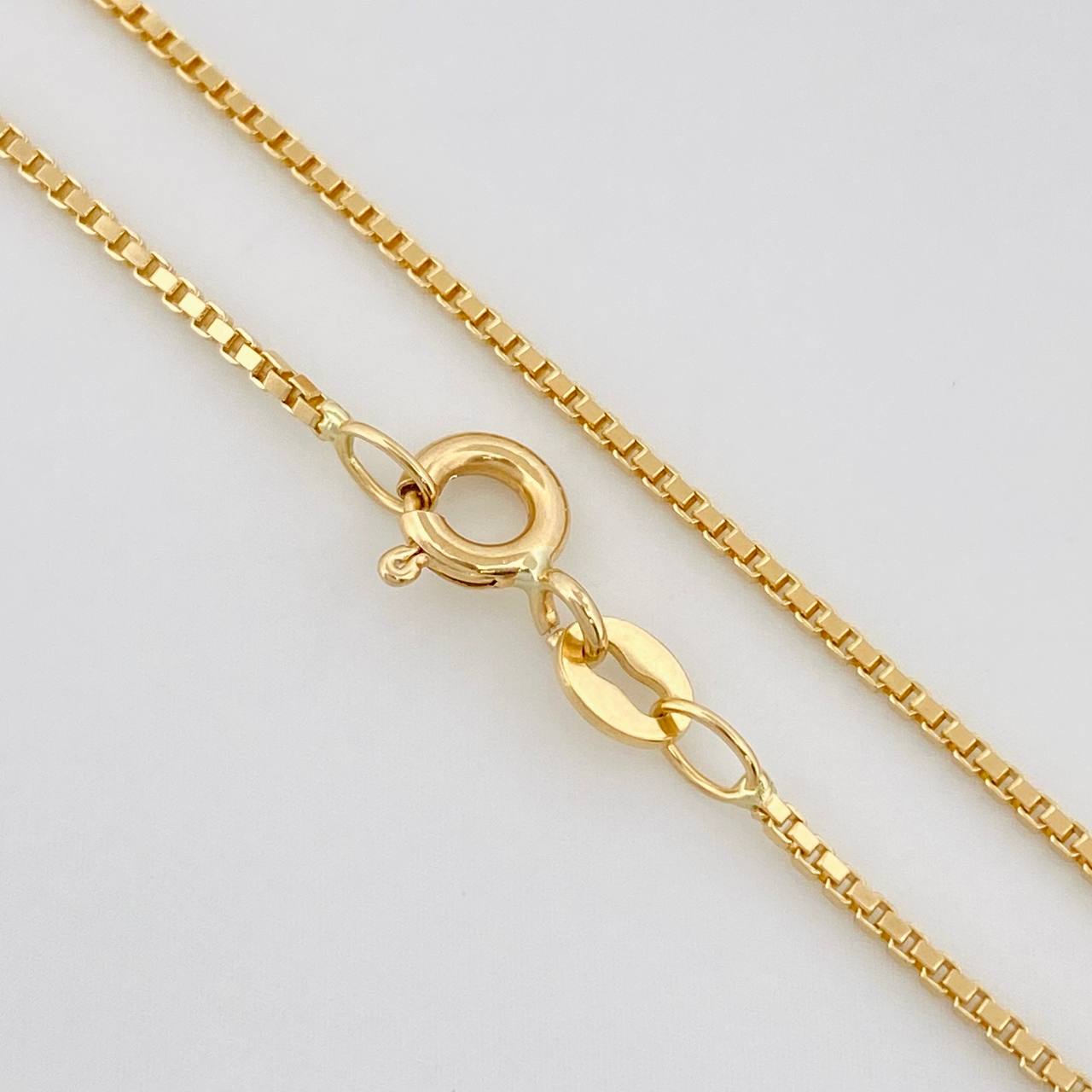Cadena Veneciana 3.45g / 18 in / 0.91mm Oro Amarillo 18K