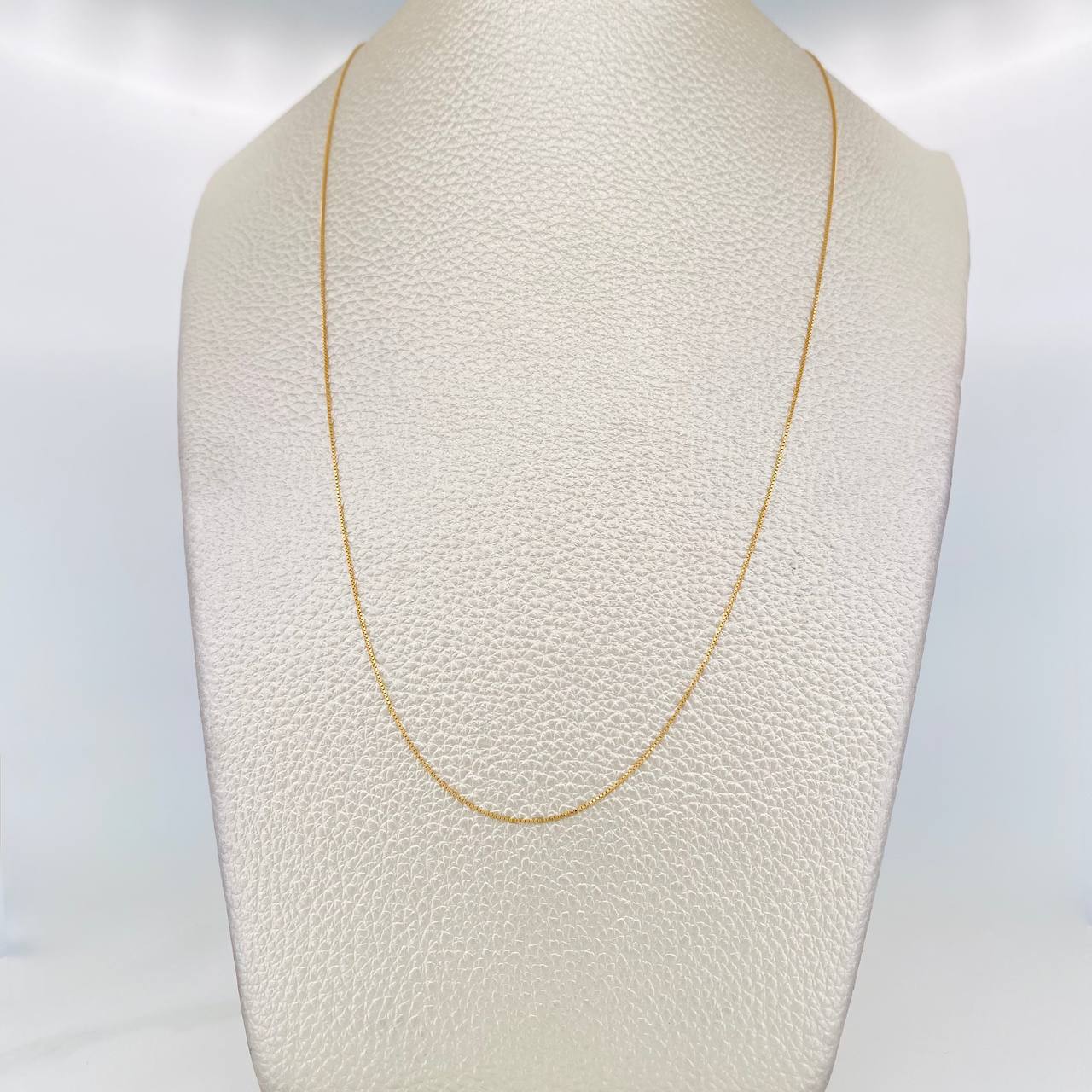 Cadena Veneciana 1.1g / 20 in / 0.42mm Oro Amarillo 18K