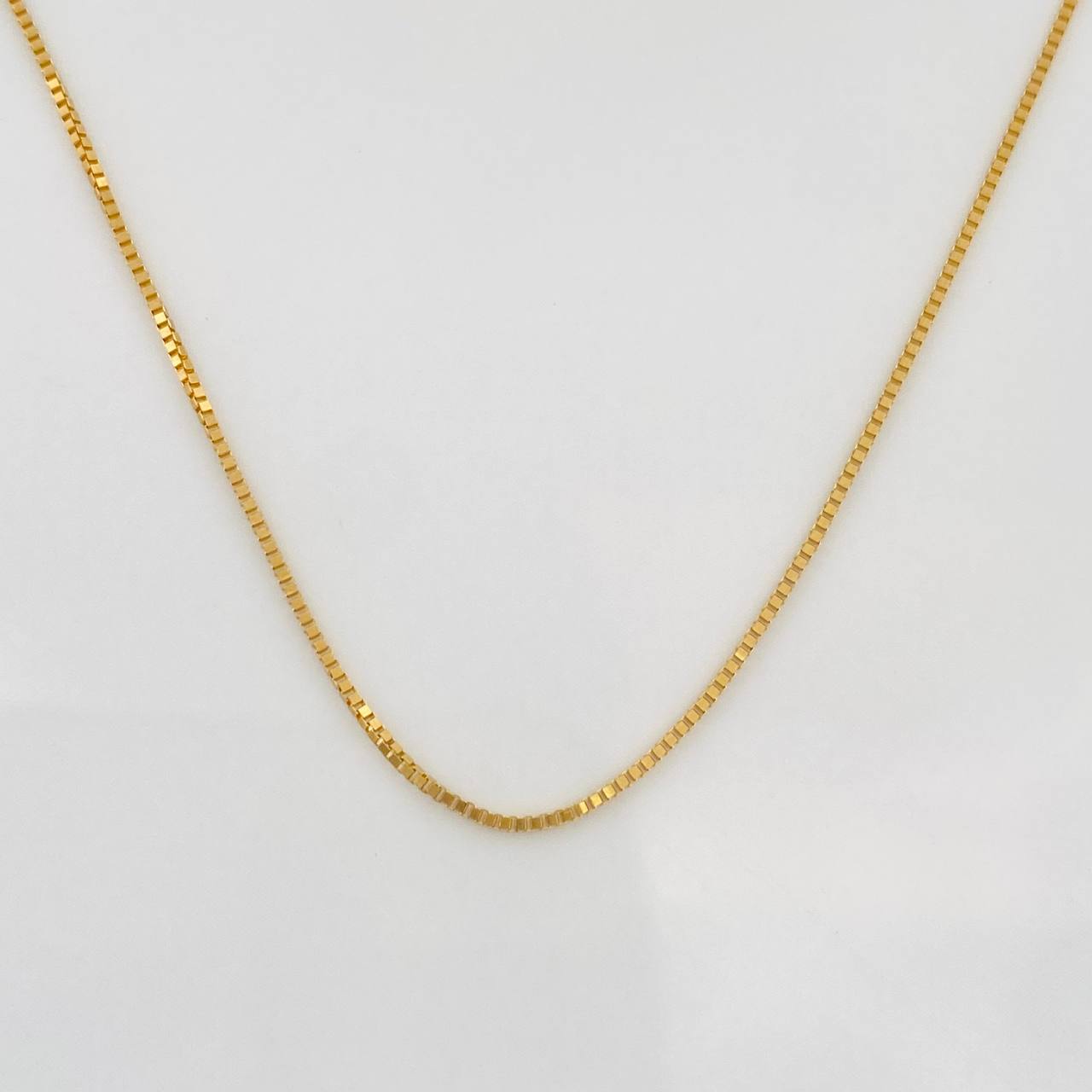 Cadena Veneciana 2.15g / 22 in / 0.6mm Oro Amarillo 18K