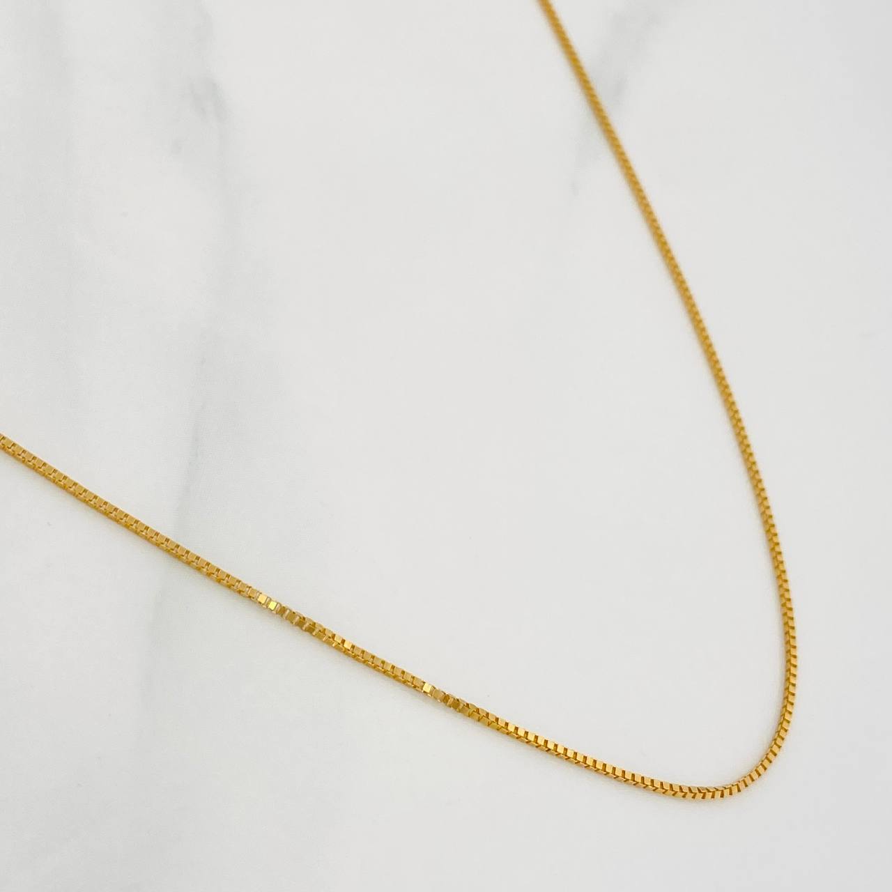 Cadena Veneciana 2.15g / 22 in / 0.6mm Oro Amarillo 18K