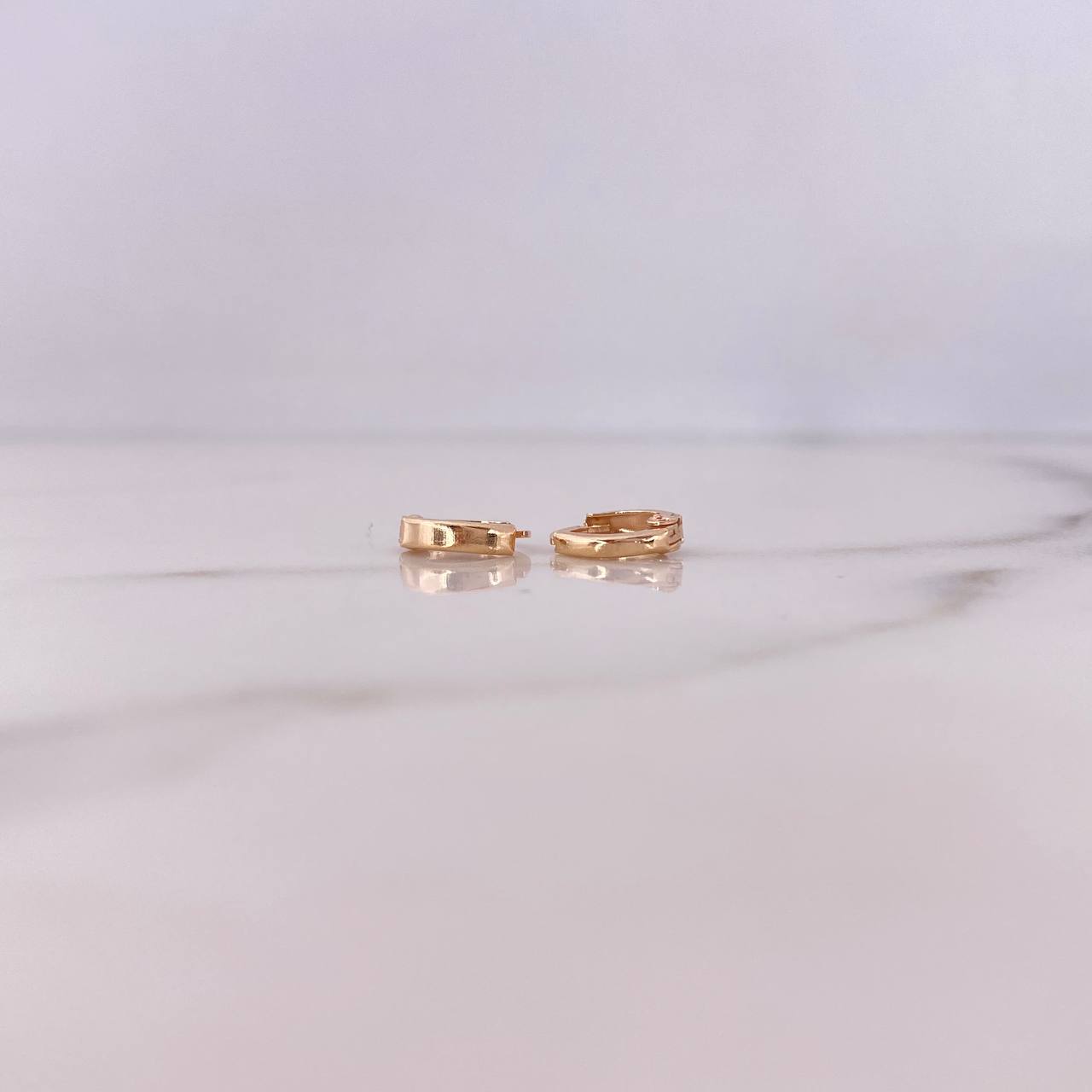 Hoop Earrings Rose 0.55gr / 0.9cm / Polished 18K Rose Gold $