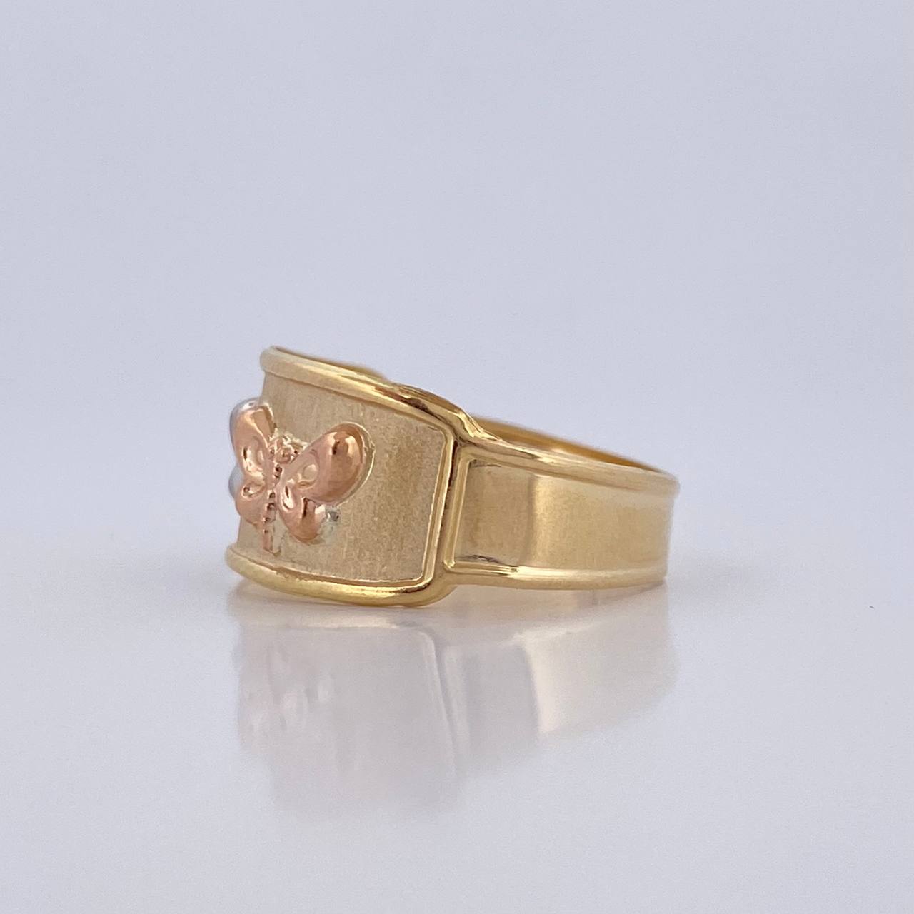 Butterfly Ring 1.7gr / Size 6 3/4 / 18K Gold &