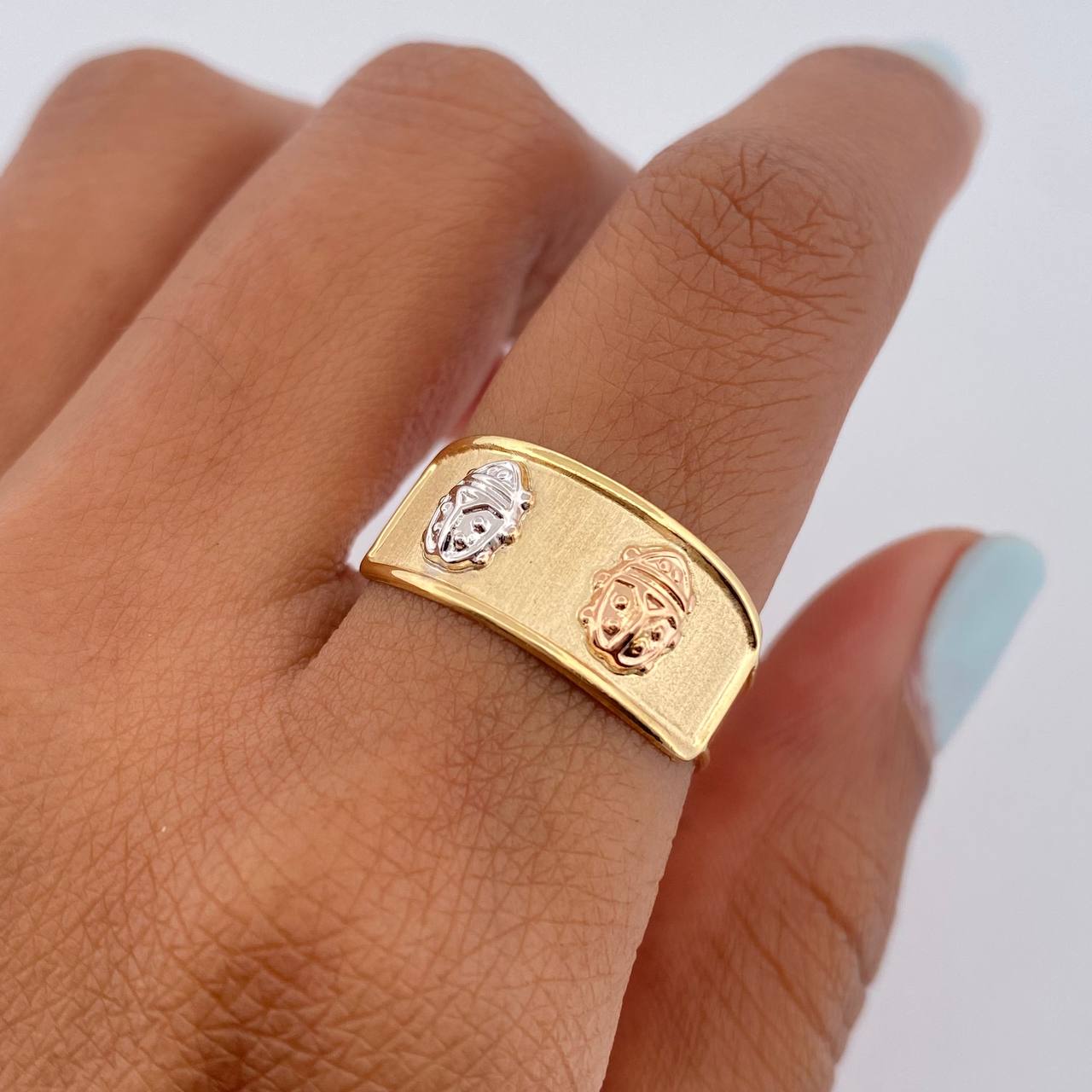 Ladybug Ring 1.65g / T7 Three Golds 18K