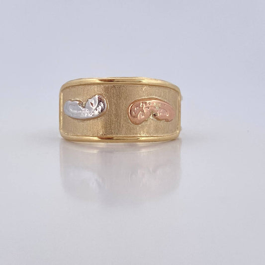 Virgin Mary Ring 1.7g / Size 8 1/2 Three Golds 18K