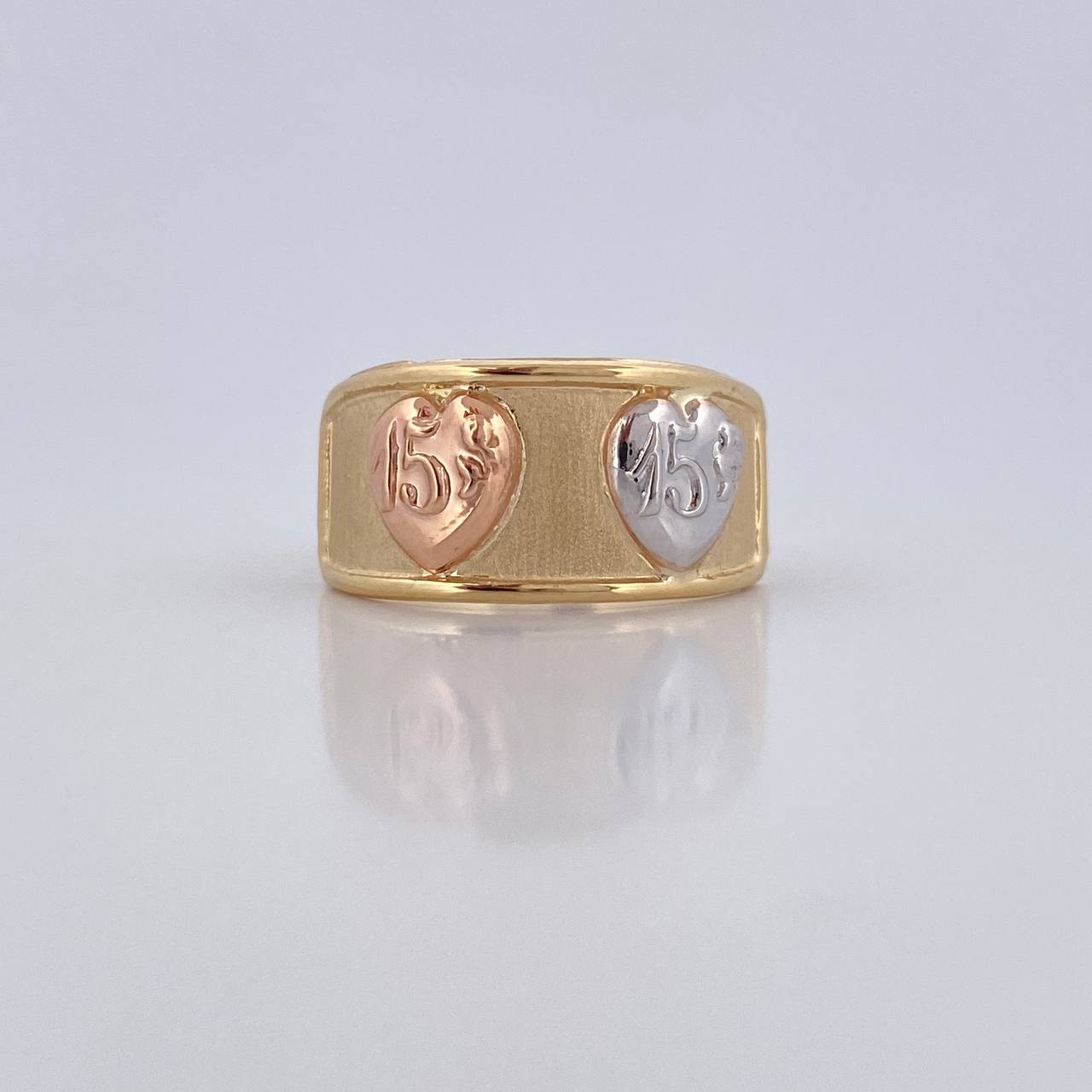 Heart Ring 15s 1.7gr / Size 6 3/4 / 18K Gold $