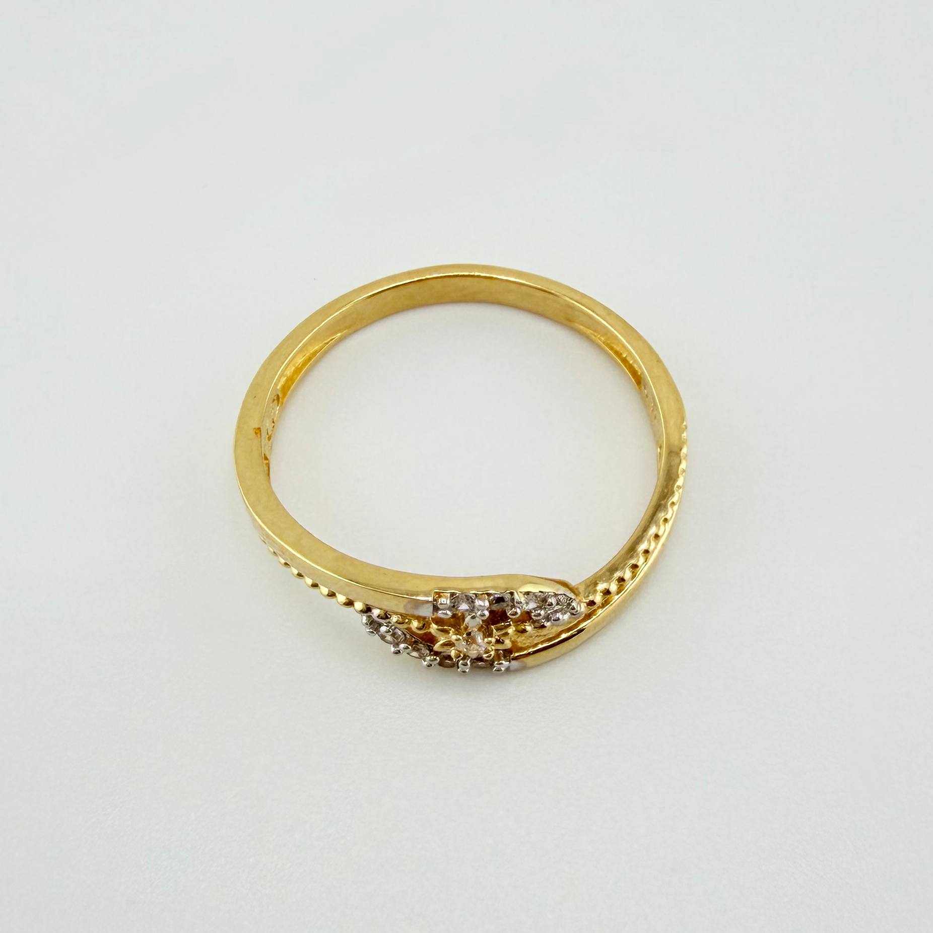 Anillo Estrella 2.25gr / T7 3/4 / Oro Amarillo 18K ©
