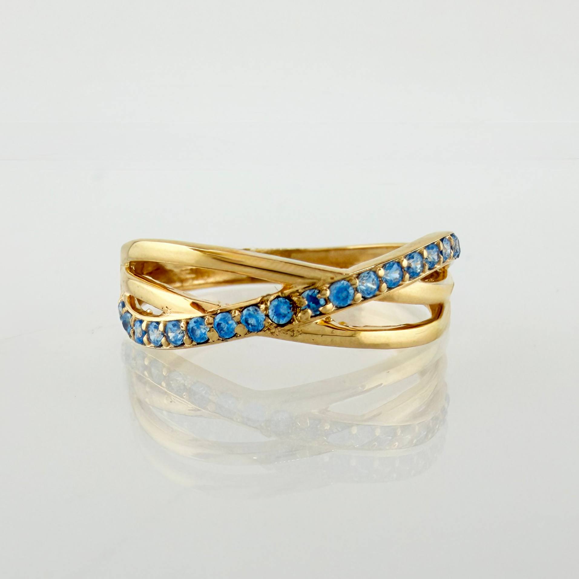 Anillo Carril Enlazado 1.65gr / T6 3/4 / Oro Amarillo 18K ©