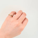 Anillo Carriles Cruzados 1.55gr / T5 3/4 / Oro Amarillo 18K ©