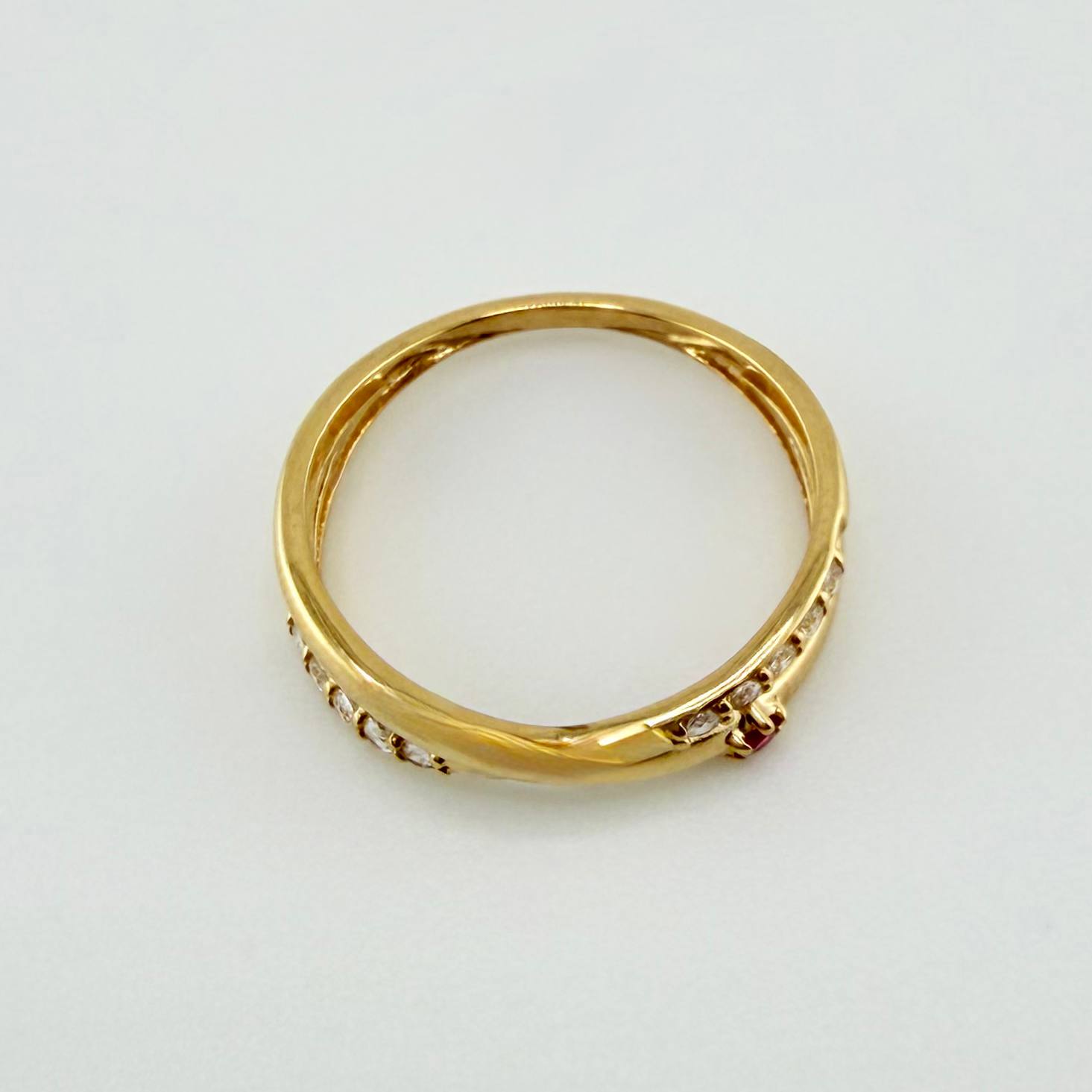 Anillo Carriles Cruzados 1.5gr / T4 3/4 / Oro Amarillo 18K ©