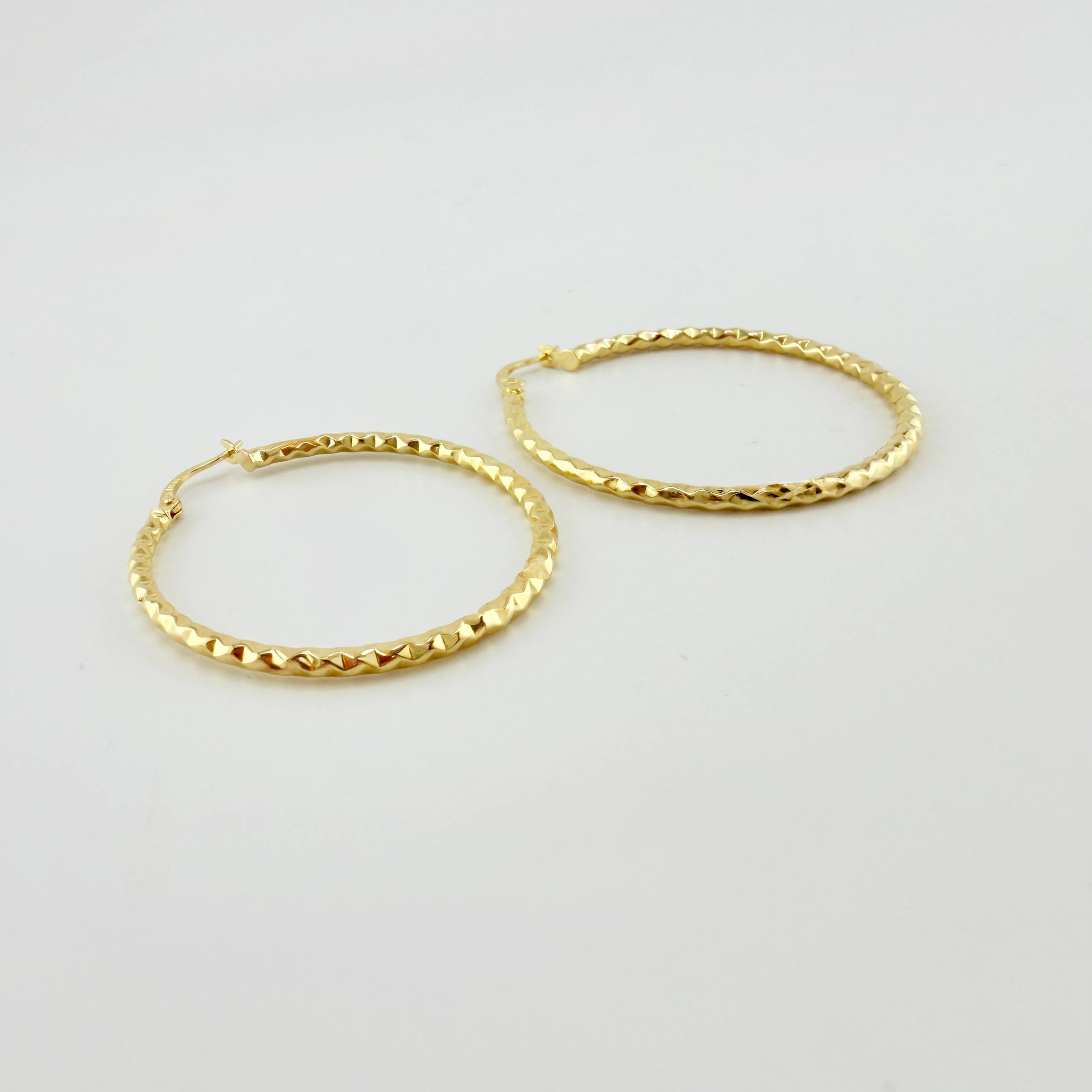 Candongas Sheva 1.75gr / 1 1/4 in / Oro Amarillo 18K