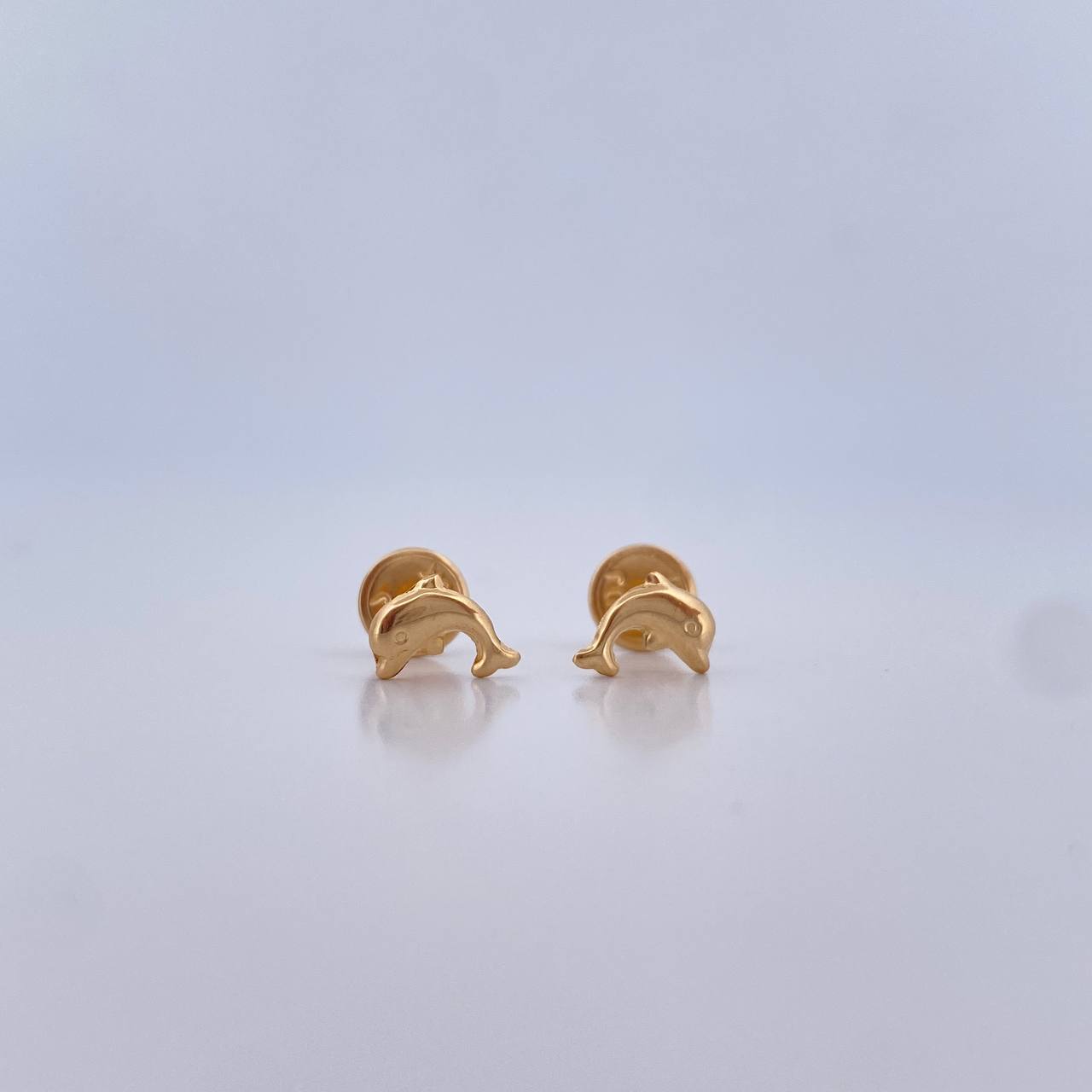 Stud Earrings Dolphin 0.4gr / 18K Yellow Gold $