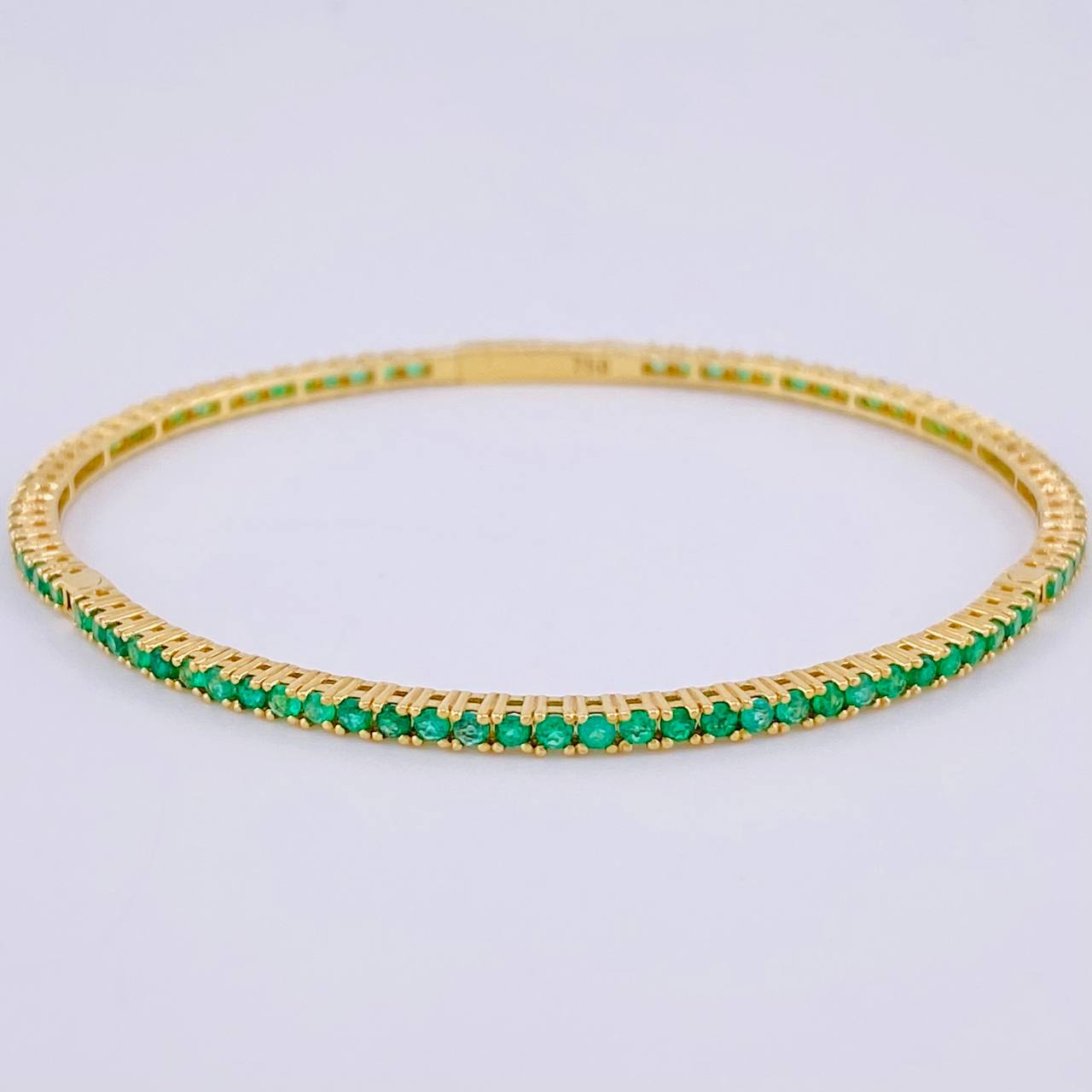 Pulso Tenis Esmeralda 2,60 Qts 6.7 g / 7 1/4 in / 2.1 mm Oro Amarillo 18K