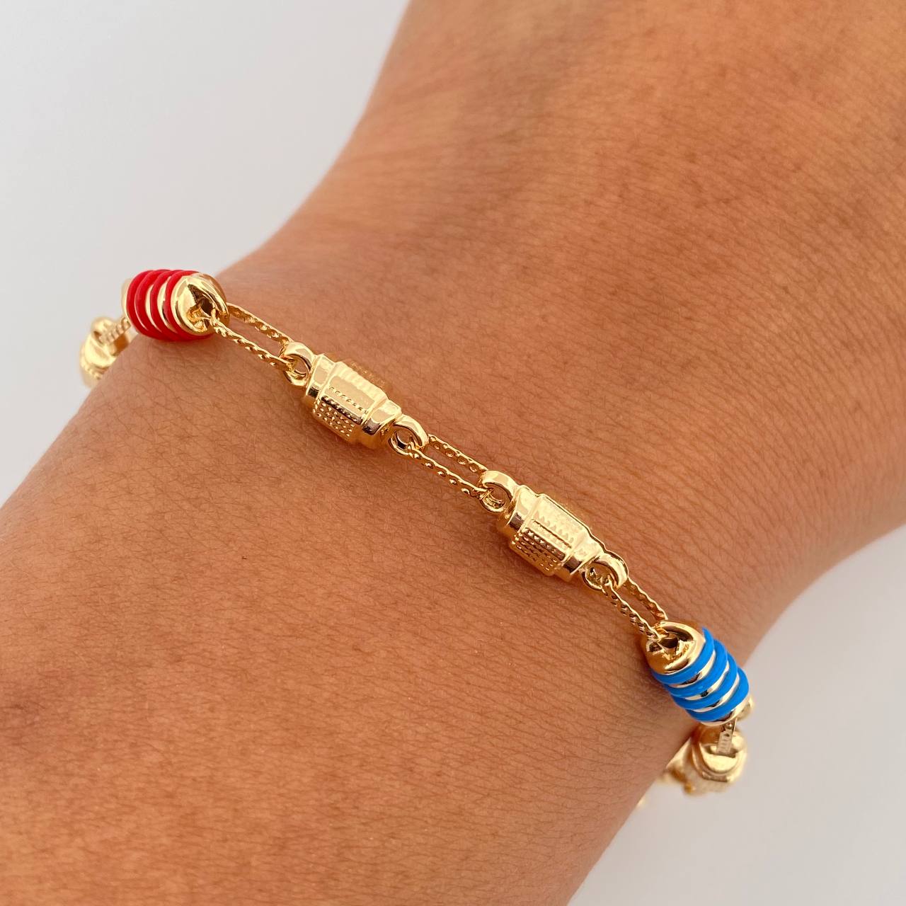 Bracelet 5.3gr / 8.3in / 18K Gold &
