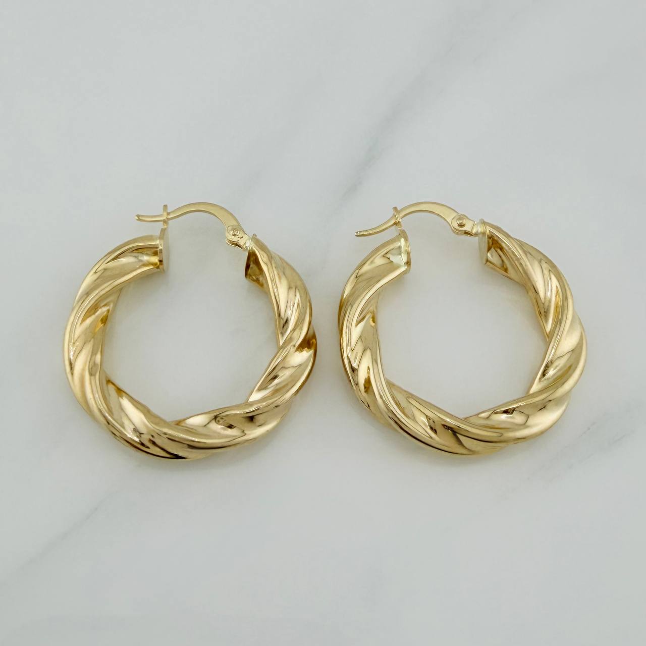 Candongas Mati 4.65gr / 3cm / Oro Amarillo 18K $