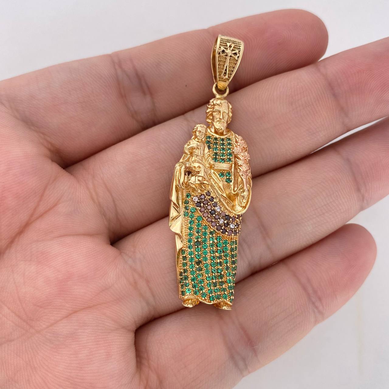 Pendant San Jose 12.35gr / 5.7cm / Green-Brown-White Zircons 18K Yellow Gold #