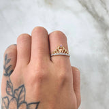 Crown Ring 15s 2.05gr / Size 6 1/4 / 18K Gold -