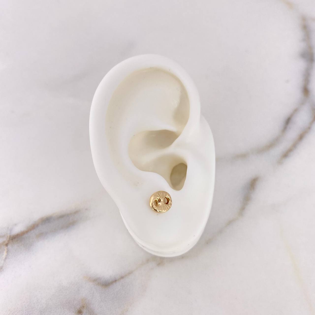 Stud Earrings GC 0.8gr / Diamond Cut 18K Yellow Gold &