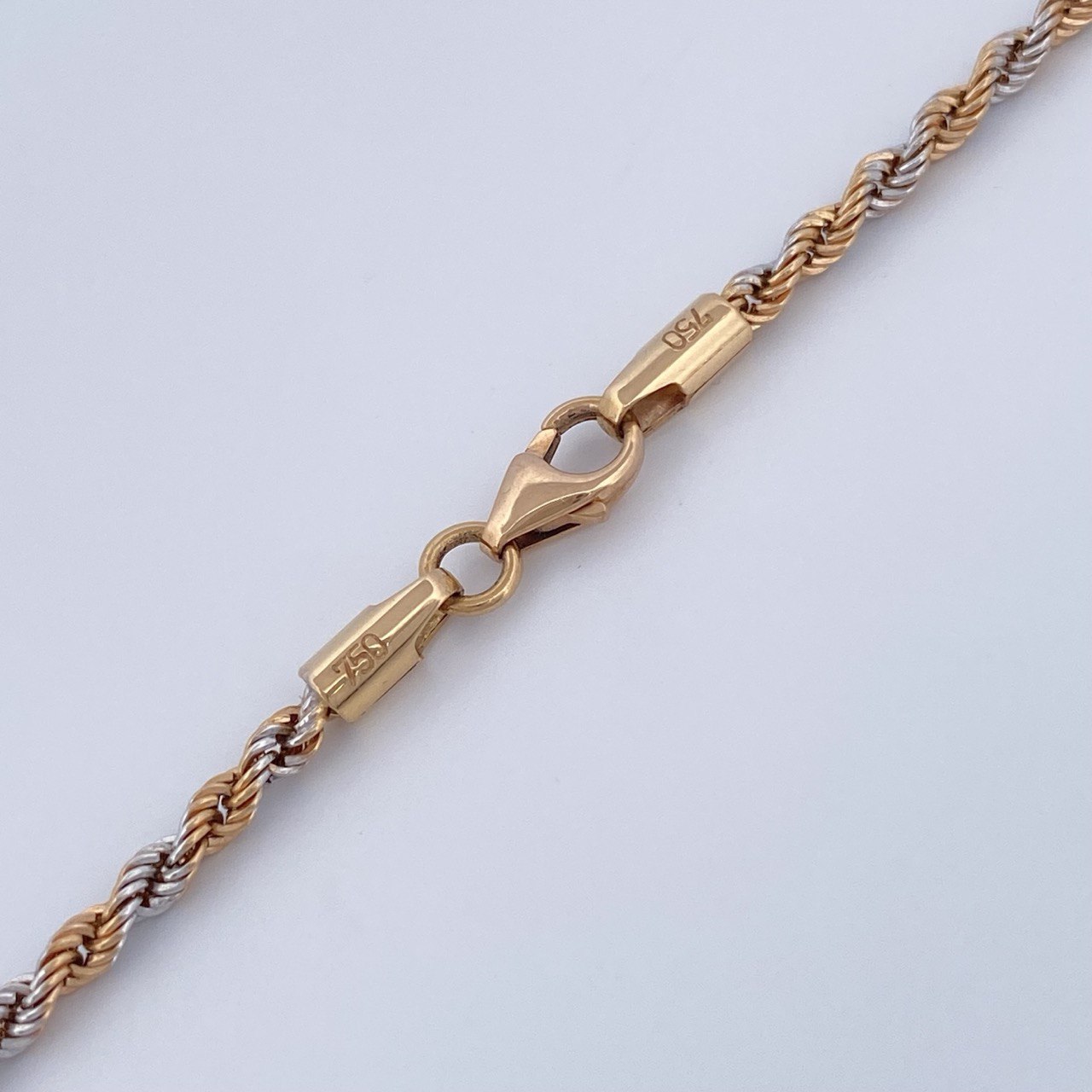 Rope Chain 3.45gr / 23 1/2 in / Three Golds +3 18K &