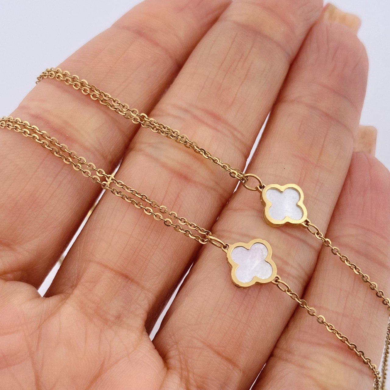 Clover Chain Classic Link 4.25gr / 17 1/4 in / 18K Gold +4 &