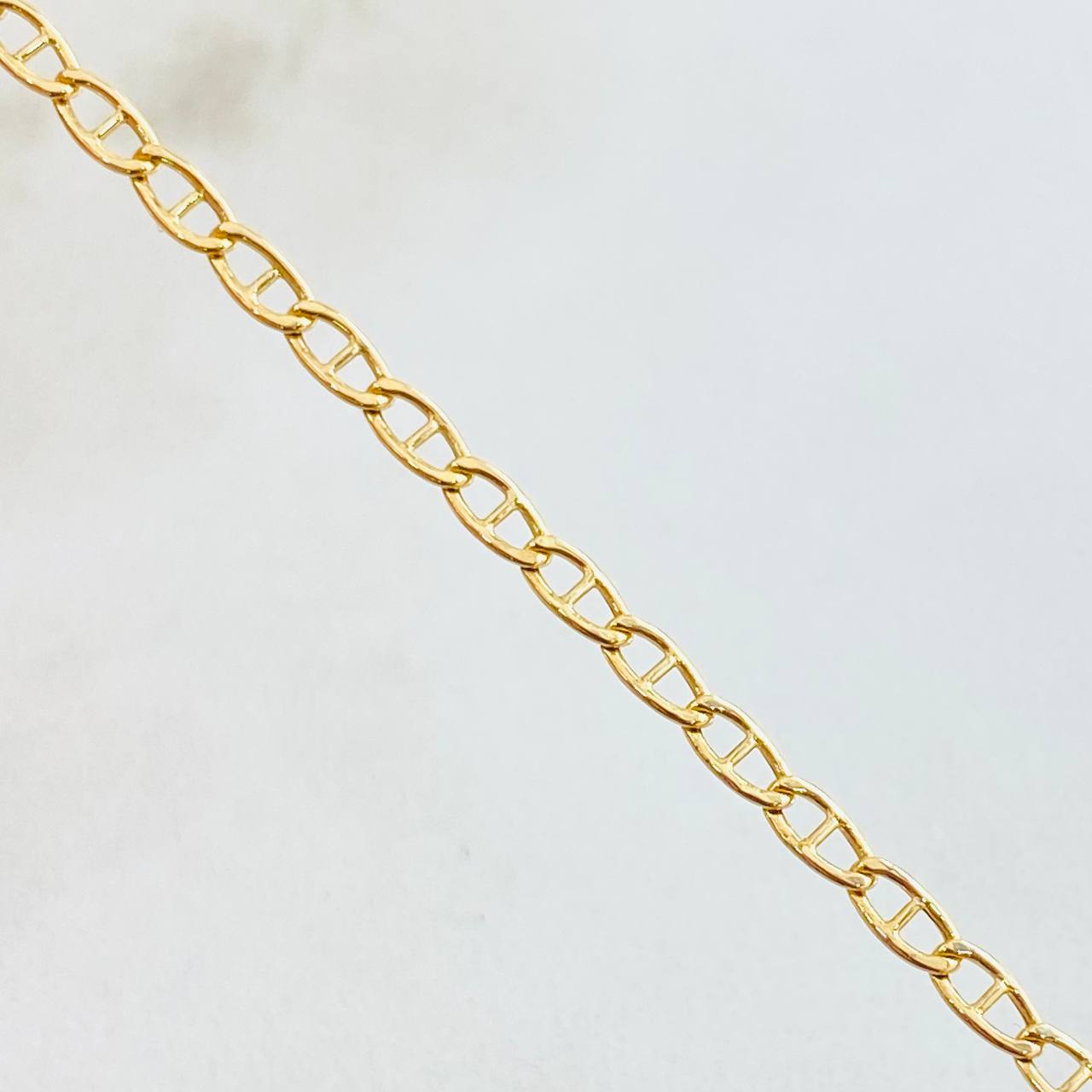 Flat Mariner Bracelet 1.25gr / 7 3/4 in / 18K Gold +3 ©