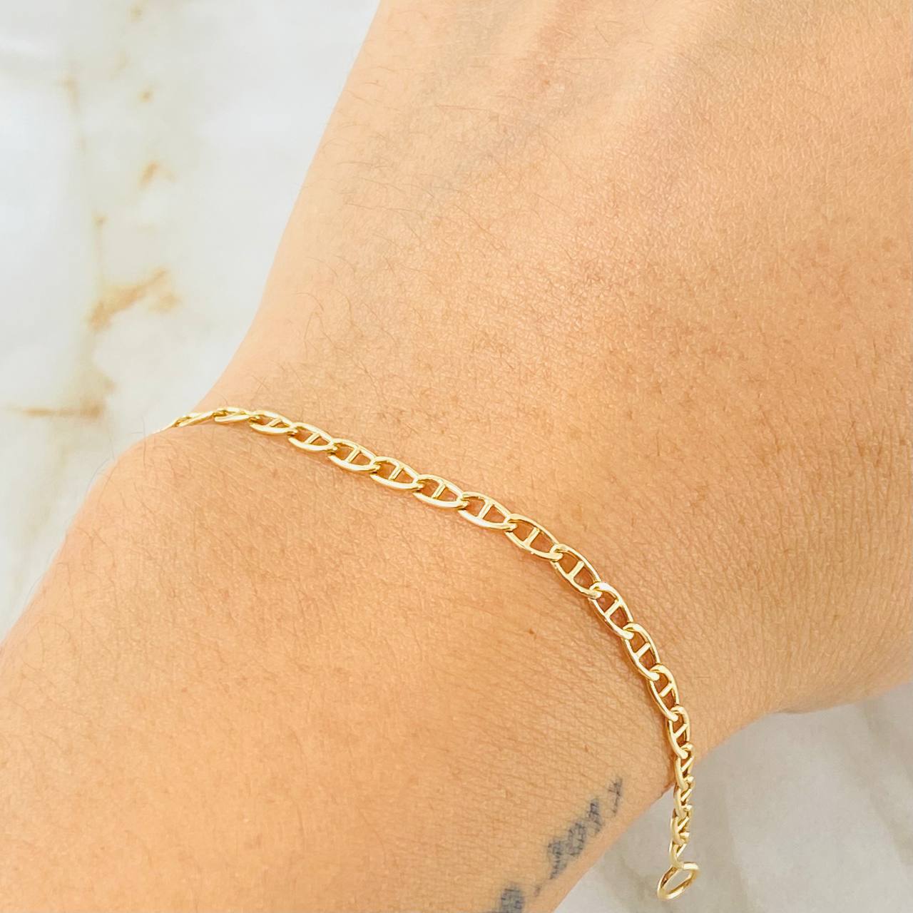 Flat Mariner Bracelet 1.25gr / 7 3/4 in / 18K Gold +3 ©