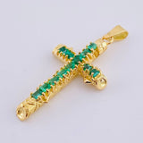 Dije Cruz Tronco Puntas Planas Esmeraldas 2 Qts 3.4 g / 1 1/2 in Oro Amarillo 18K