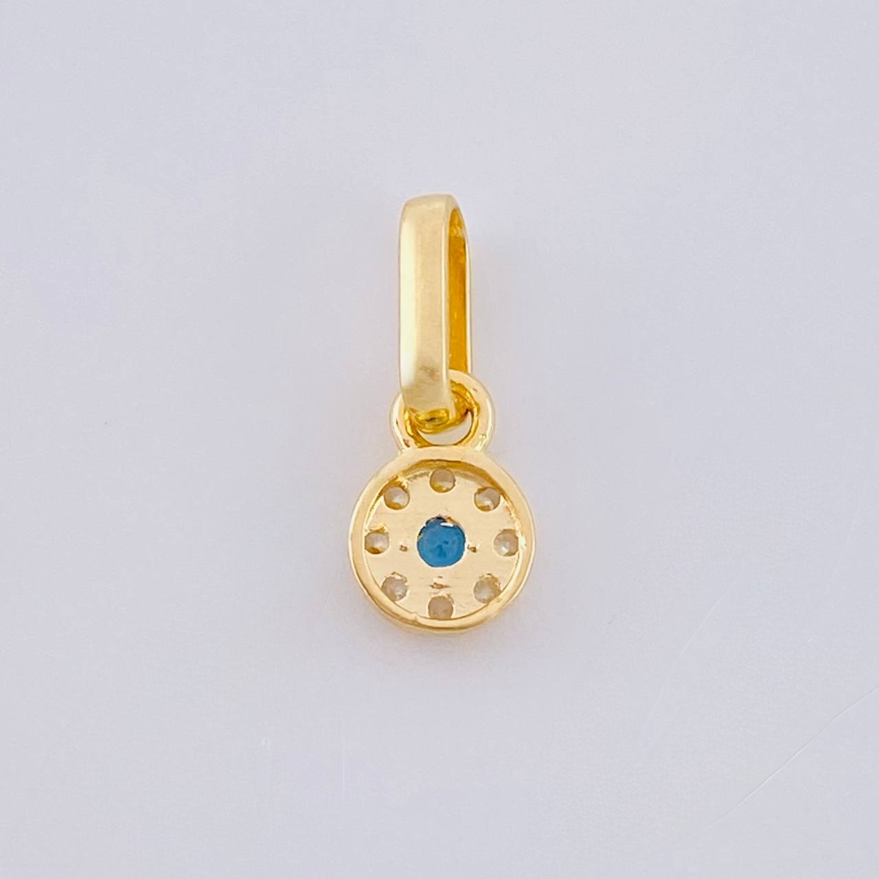 Dije Flor En Circulo 0.45 g / 1/2 in Oro Amarillo 18K