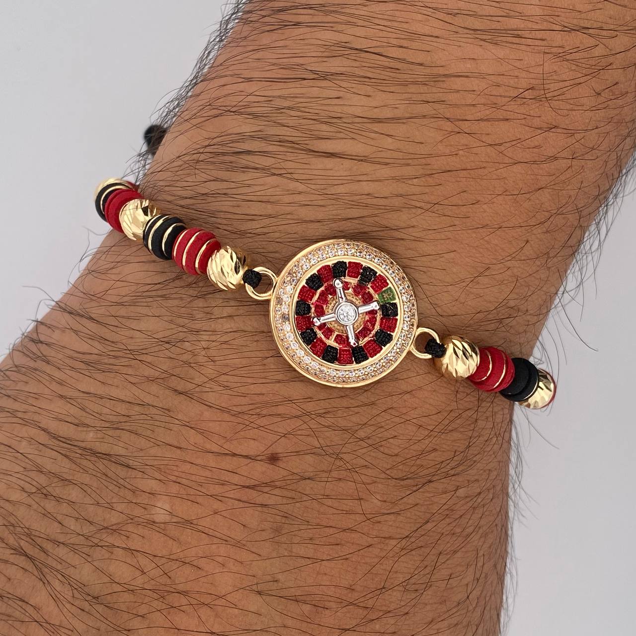 Pulsera Negra Ruleta 8.35gr / Oro 18K $
