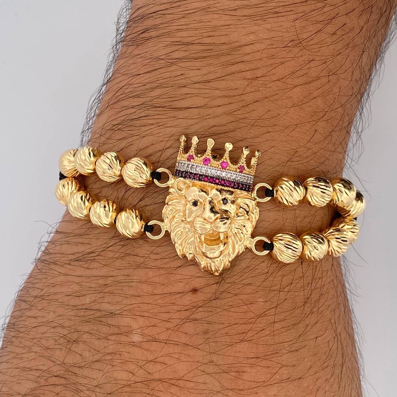 Pulsera Negra Leon Corona 13.15gr / Oro 18K $