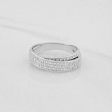 Anillo Cruzado Diamantes 40 Pts 4.2 g / T6 3/4 Oro Blanco 18K