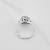 Anillo Flor Diamantes 1.04 Qts 5 g / T6 3/4 Oro Blanco 18K