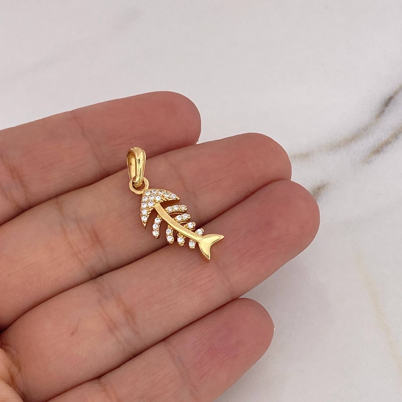Pendant Fish Spines 2gr / 2.6cm / White Zircons 18K Yellow Gold &