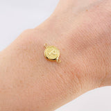 Charm Circle Letter P 0.3 g / 1/2 in 18K Yellow Gold