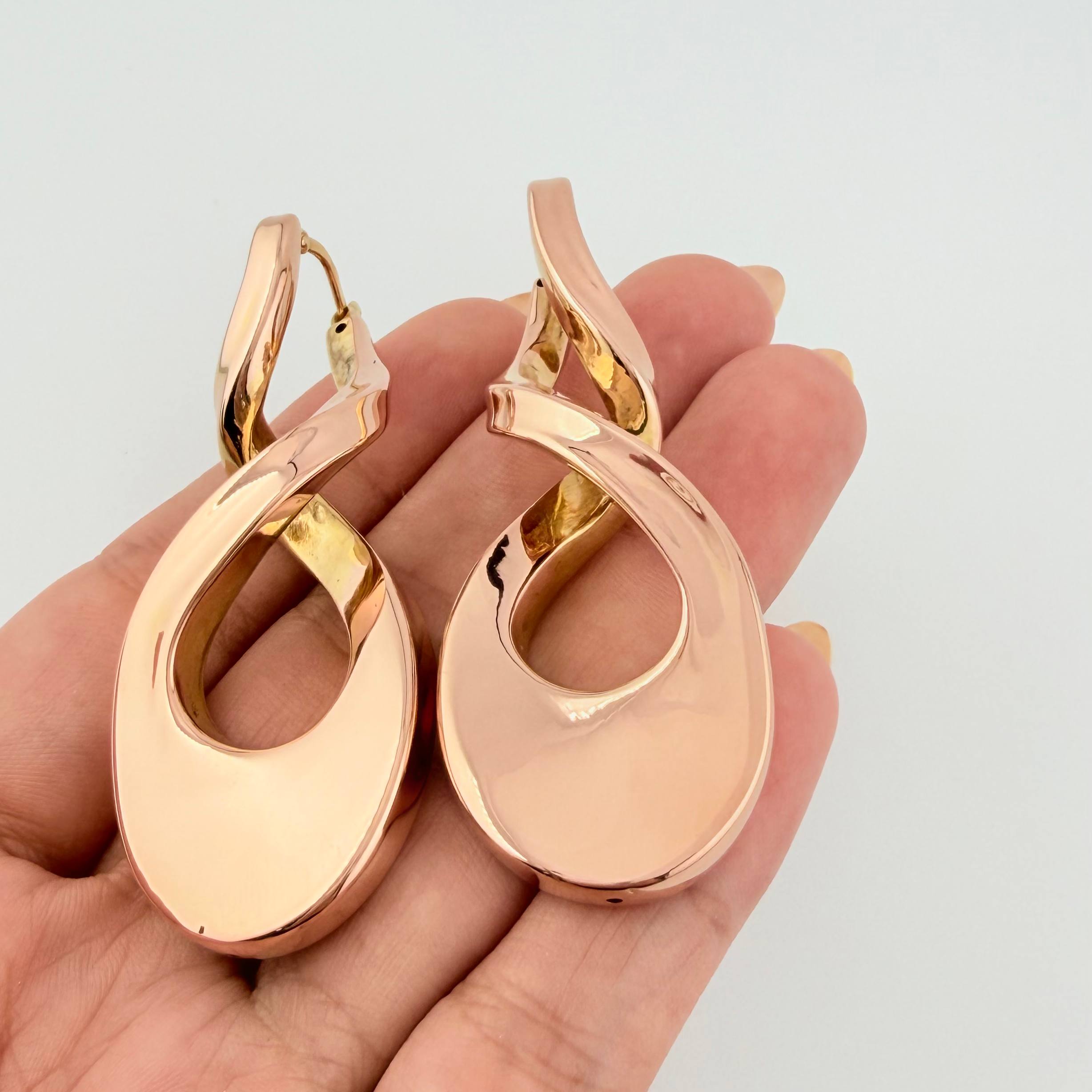 Hoop Earrings 7.75gr / 2.3in / 18K Gold +4©