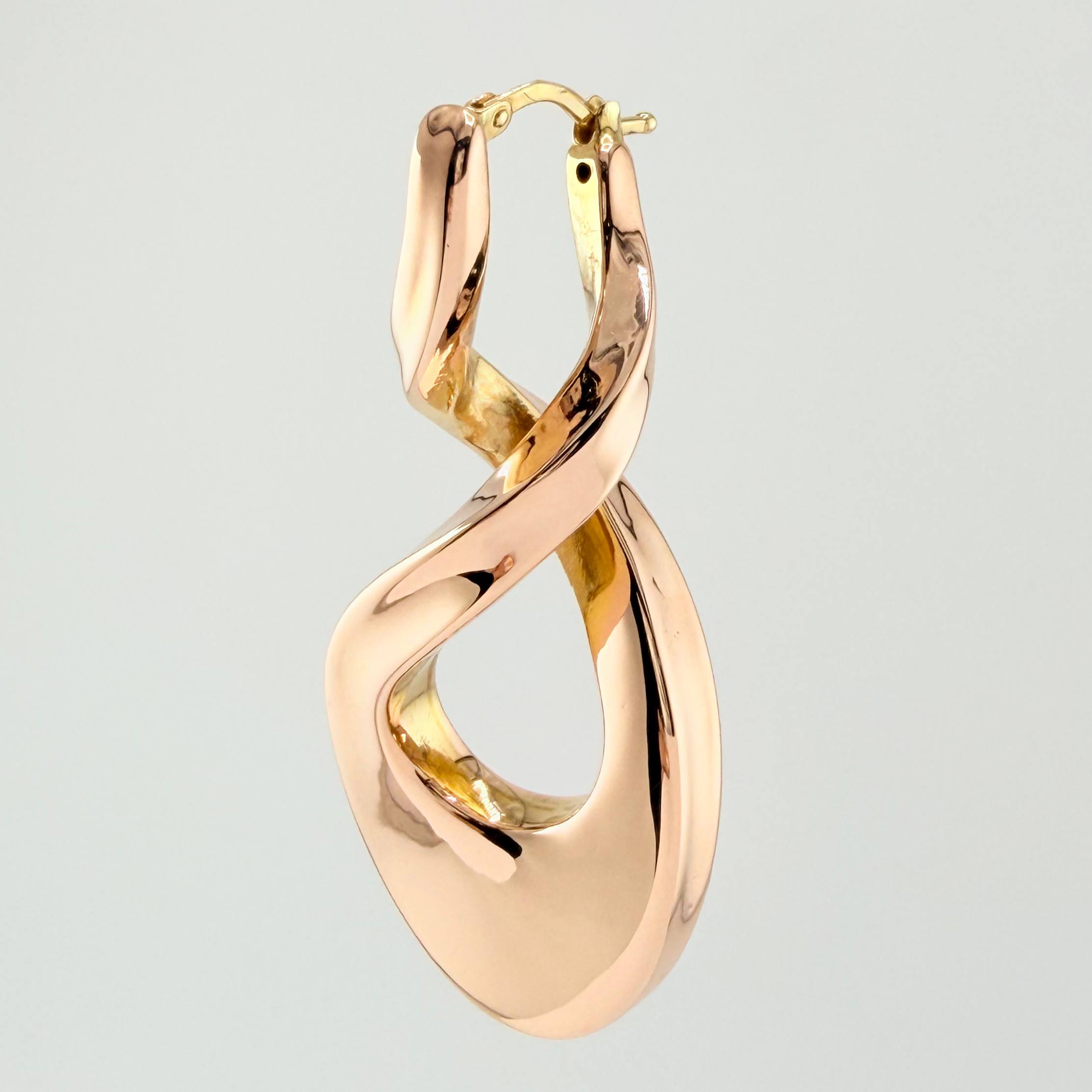 Hoop Earrings 7.75gr / 2.3in / 18K Gold +4©